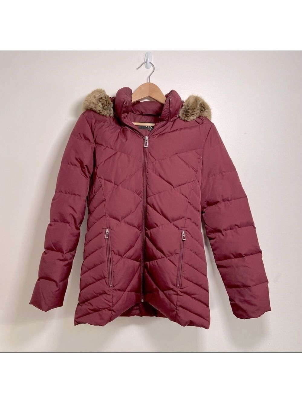Calvin Klein Burgundy Down Puffer Coat Faux Fur Hood Small
